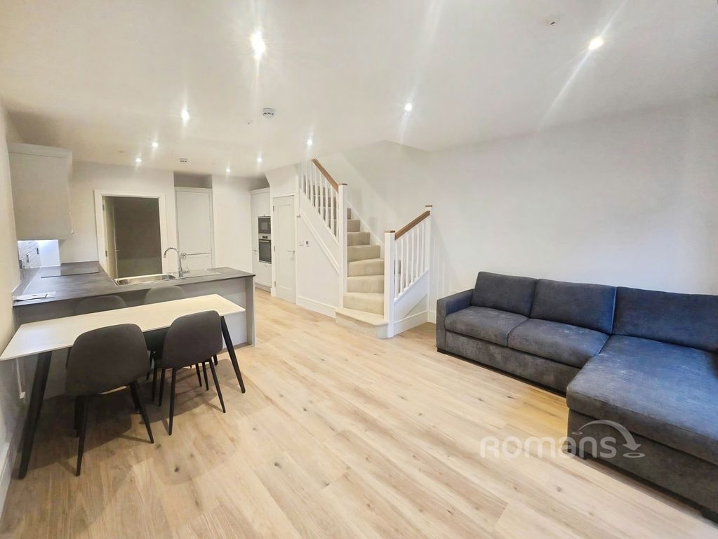 Property photo 1 of 12 Pbox-Img.Jpg