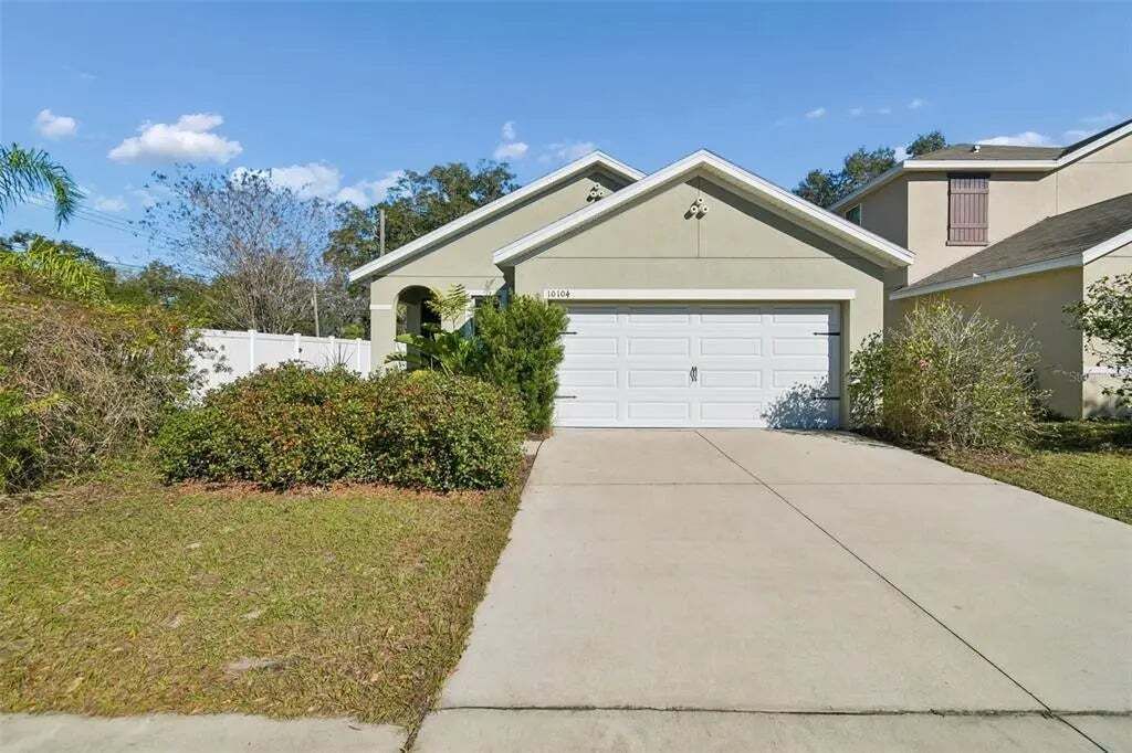 Property photo 1 of 20