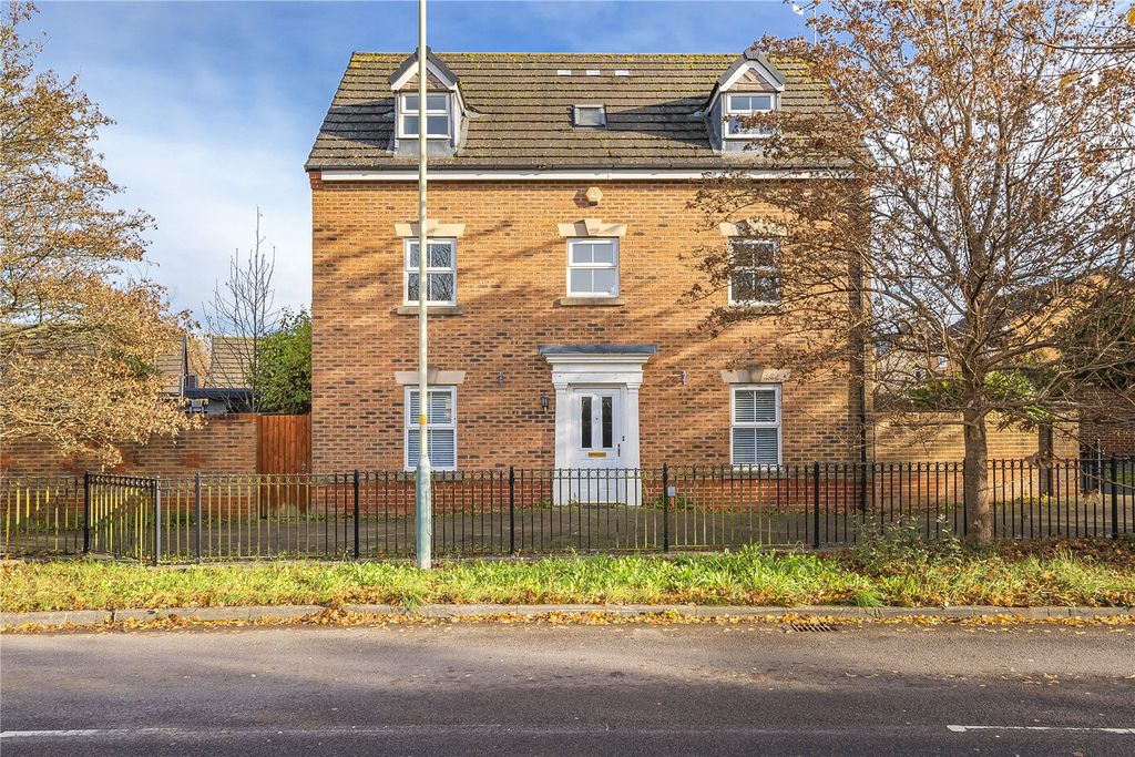 Property photo 1 of 22 Picture No. 28