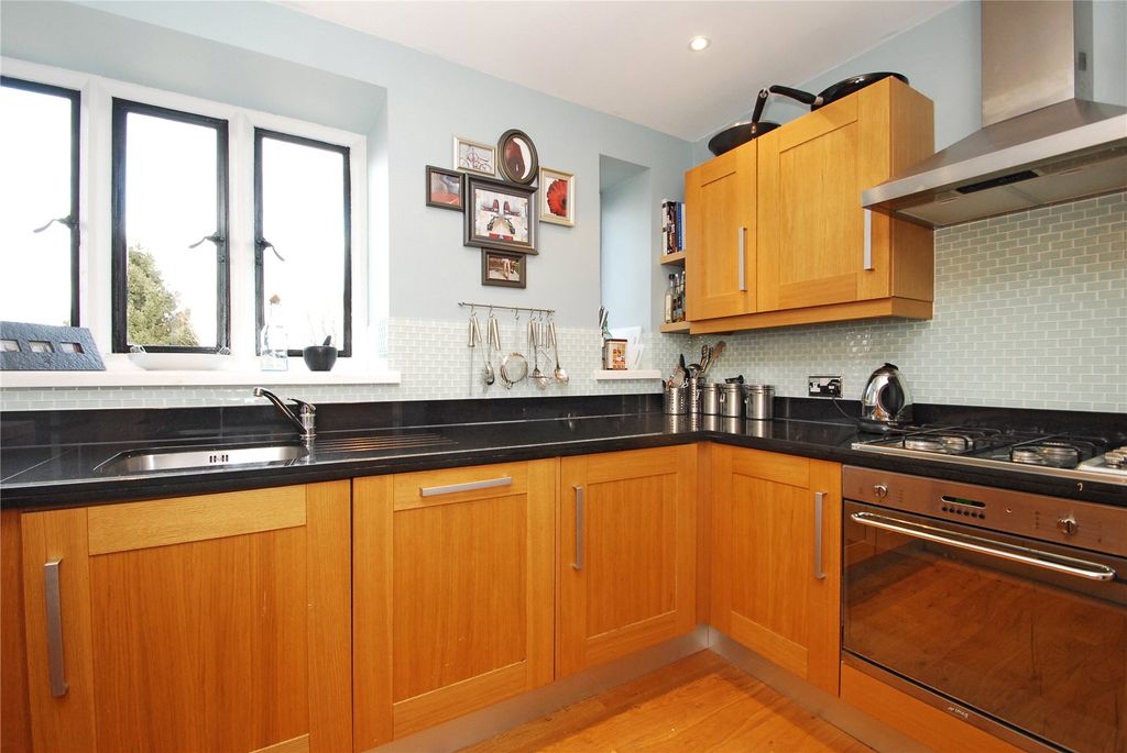 Property photo 3 of 8 Picture No. 08