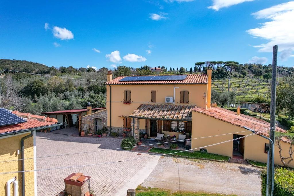 Property photo 3 of 88