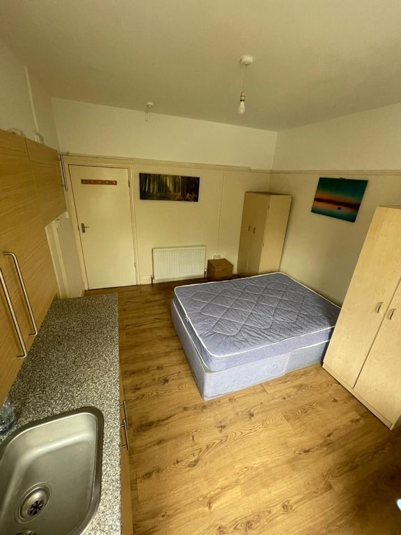 Property photo 1 of 4