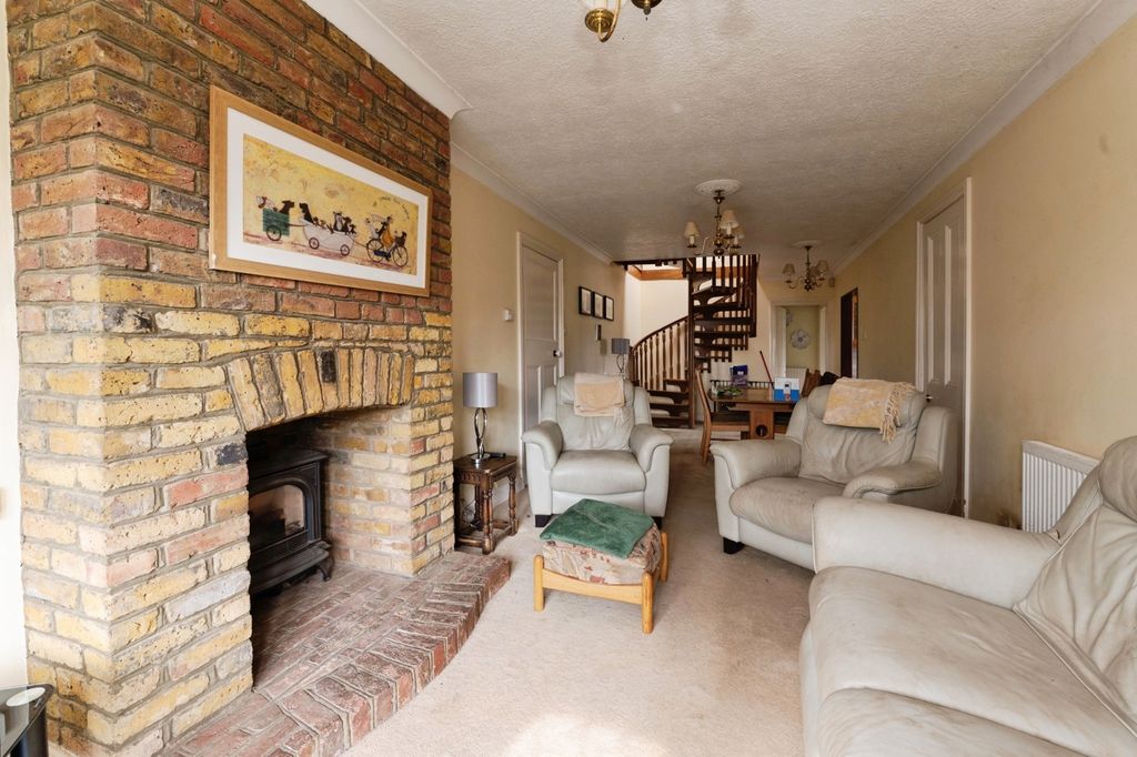 Property photo 2 of 23 Picture