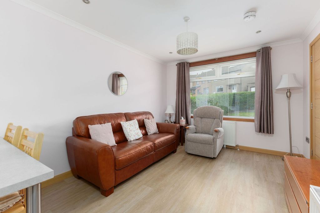 Property photo 3 of 30