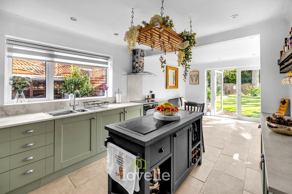 Additional image 6 of 5 bed detached house for saleWoodrow Park, Scartho, Grimsby DN33