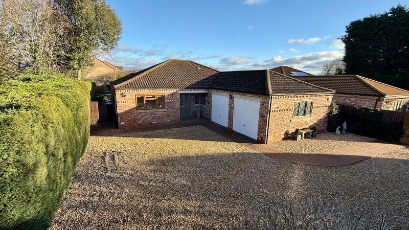 Property photo 1 of 20 Photo 17