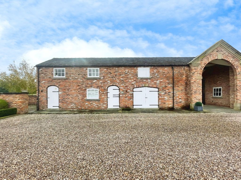 Property photo 2 of 12 Picture No. 14