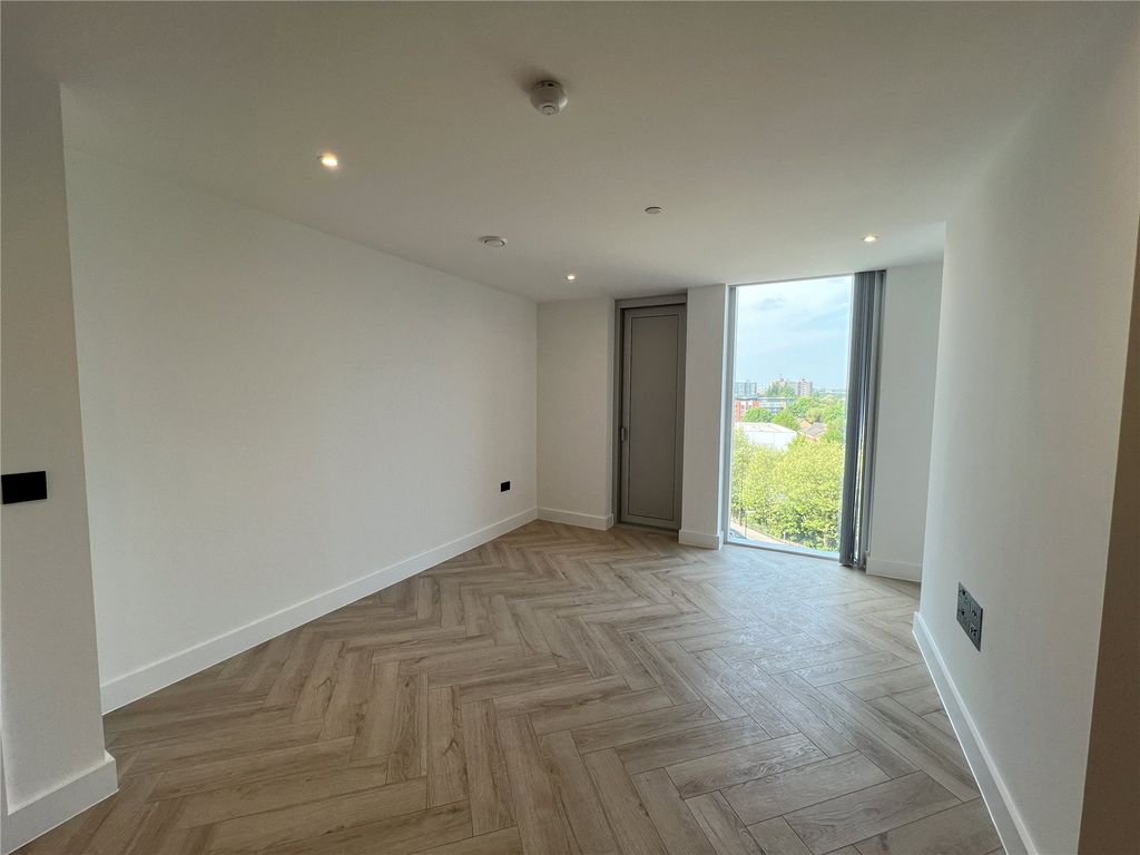 Property photo 2 of 9 Picture No. 02