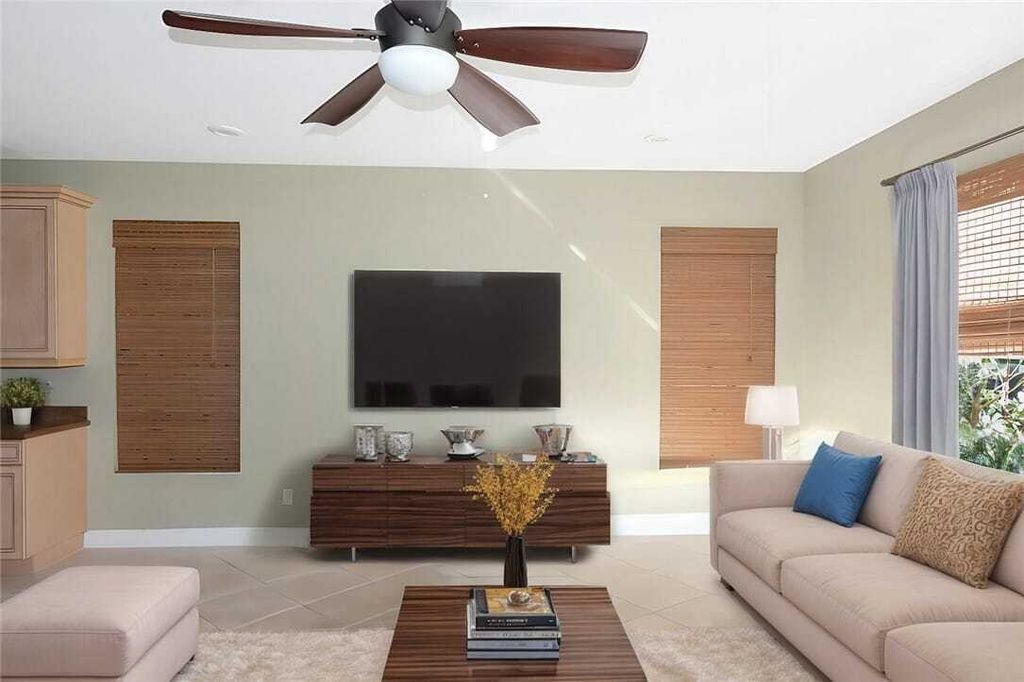 Property photo 3 of 28 <Alttext/>