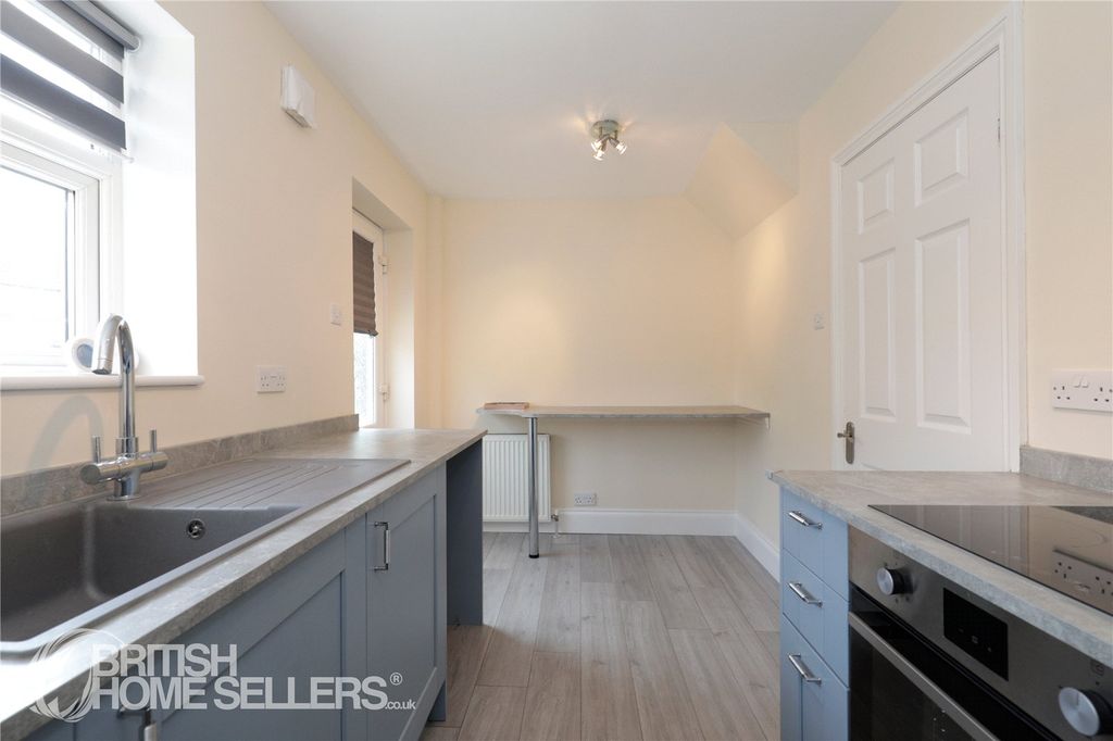 Property photo 2 of 15 Picture No. 06