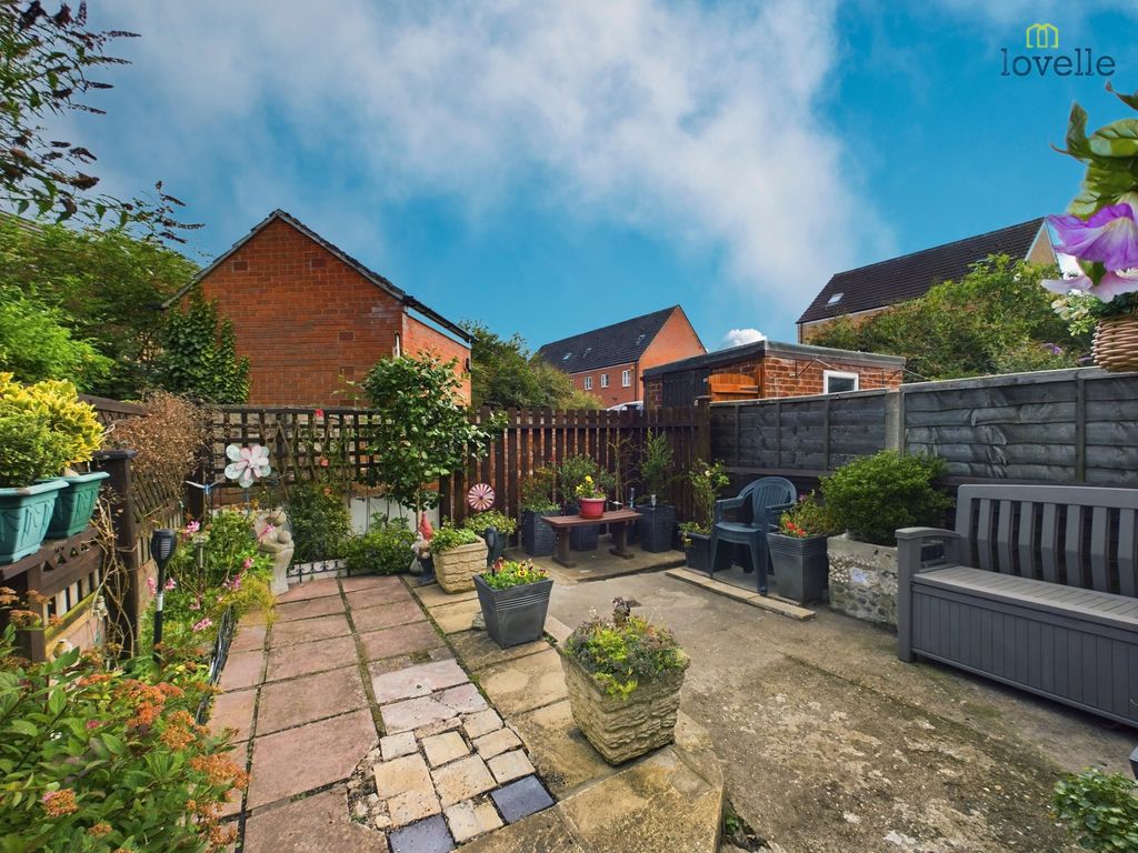 Property photo 1 of 16