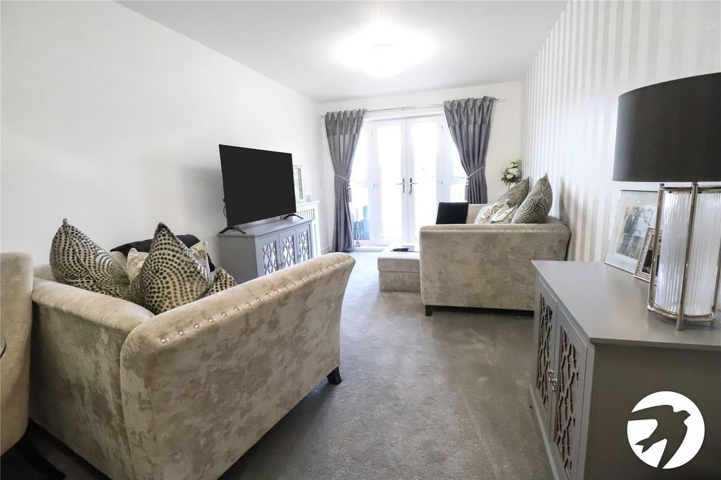 Property photo 3 of 12 Picture No. 08