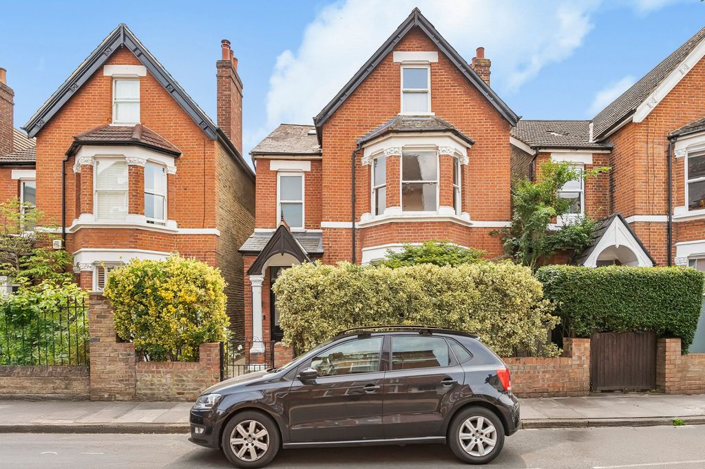 Property photo 1 of 10