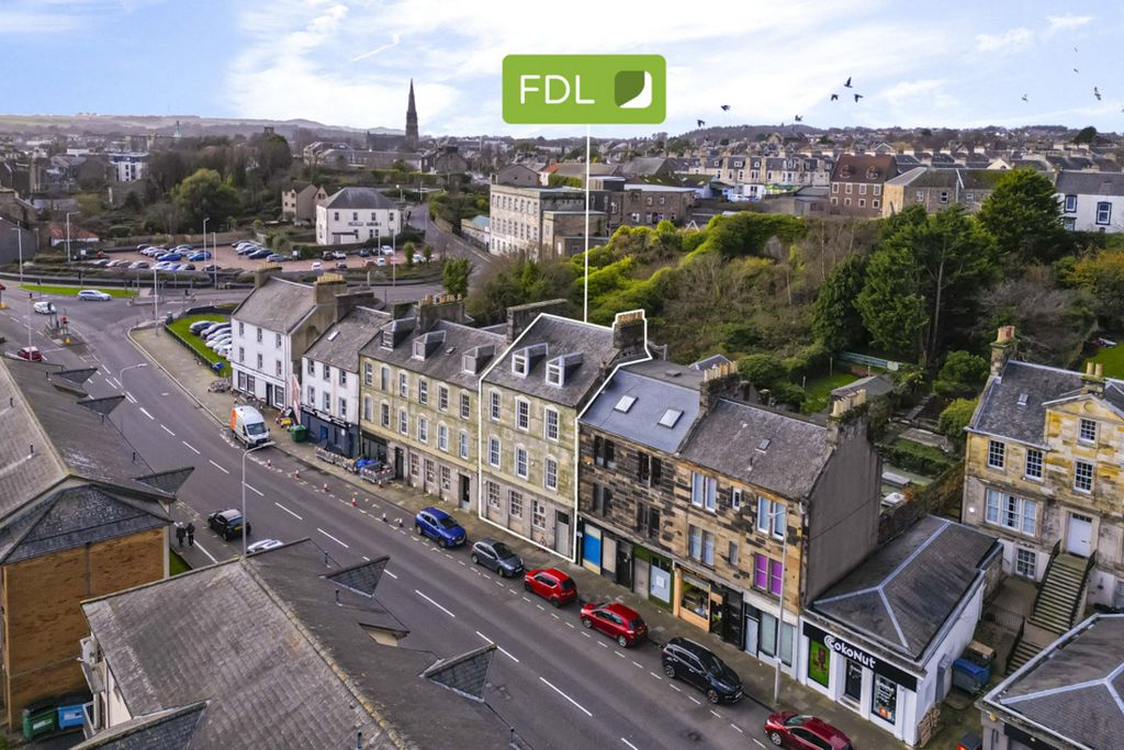 Property photo 1 of 31