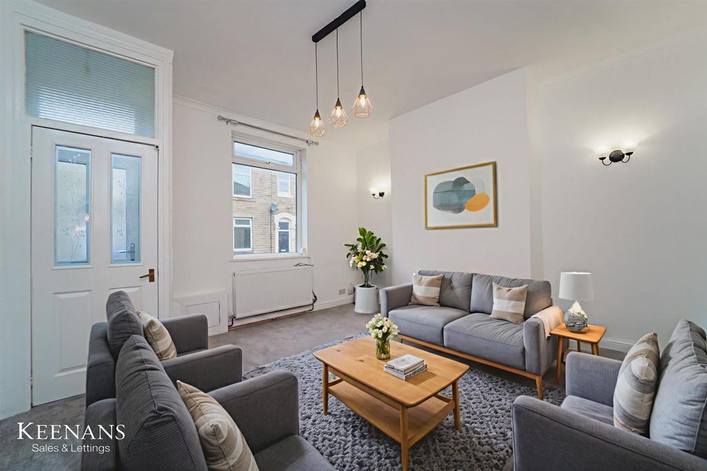 Property photo 3 of 14 Dsc07945-2 - 0.Jpg