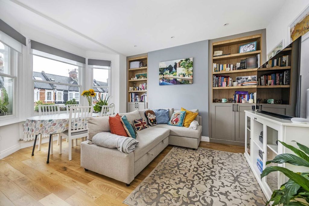 Property photo 2 of 5