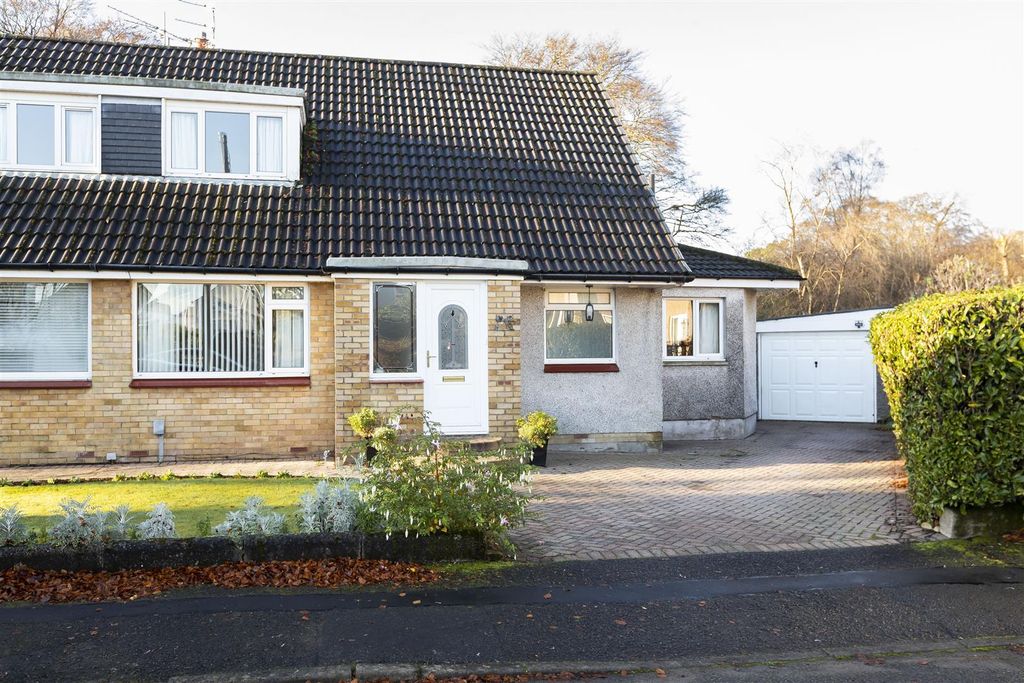 Property photo 2 of 27 10_Tofthill_Gardens_Bishopbriggs_024.Jpg