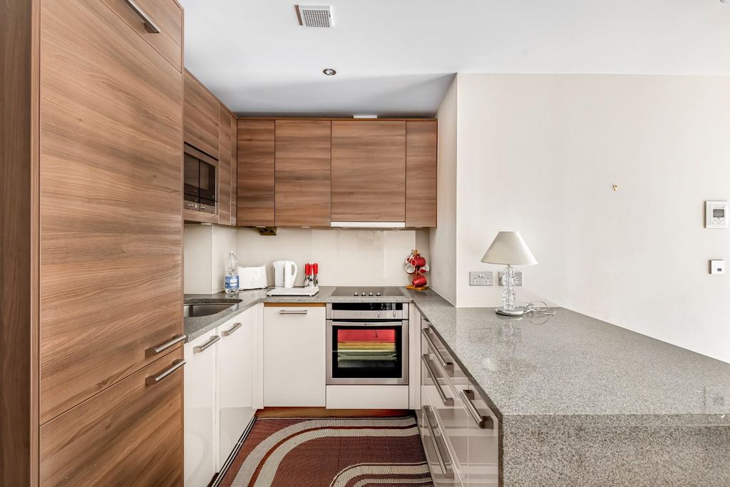 Property photo 3 of 16 Kitchen