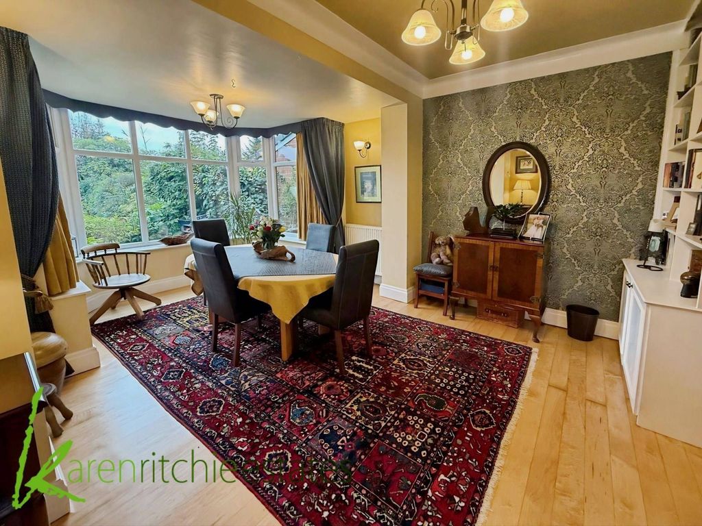 Property photo 3 of 32