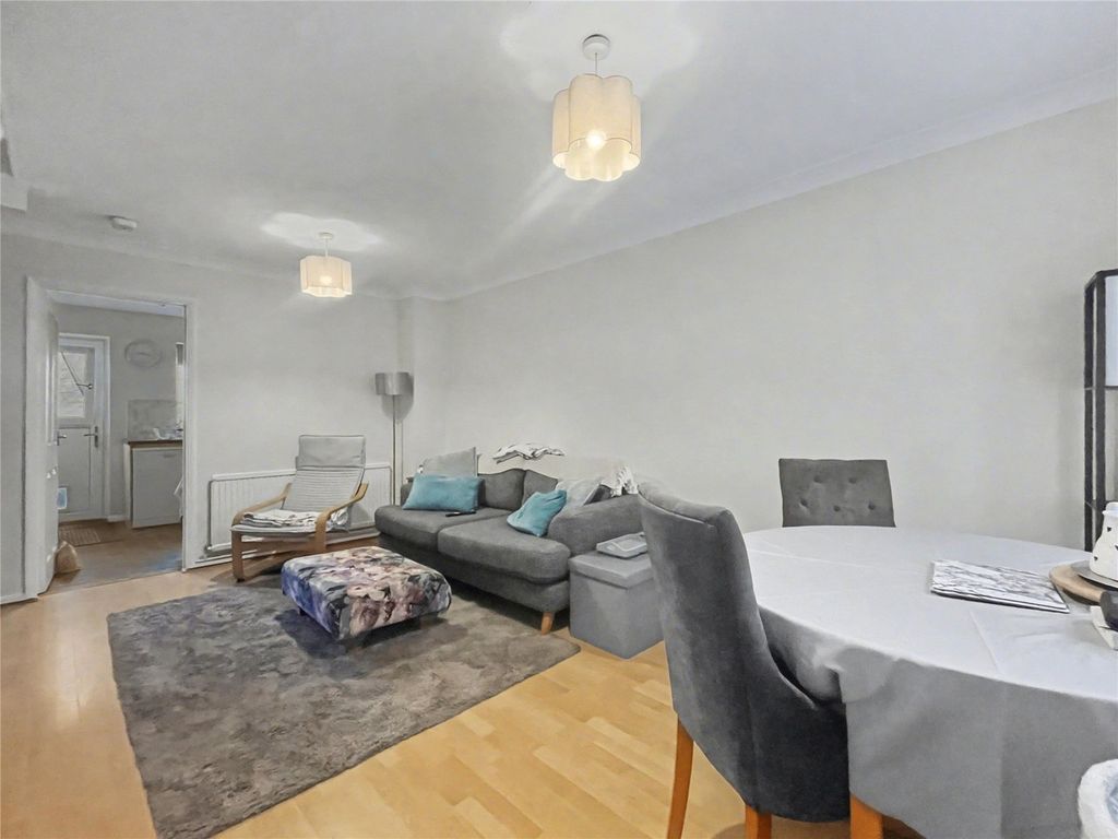 Property photo 3 of 9 Picture No. 03