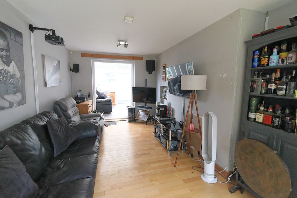 Property photo 2 of 13 Img_1213_Dxo