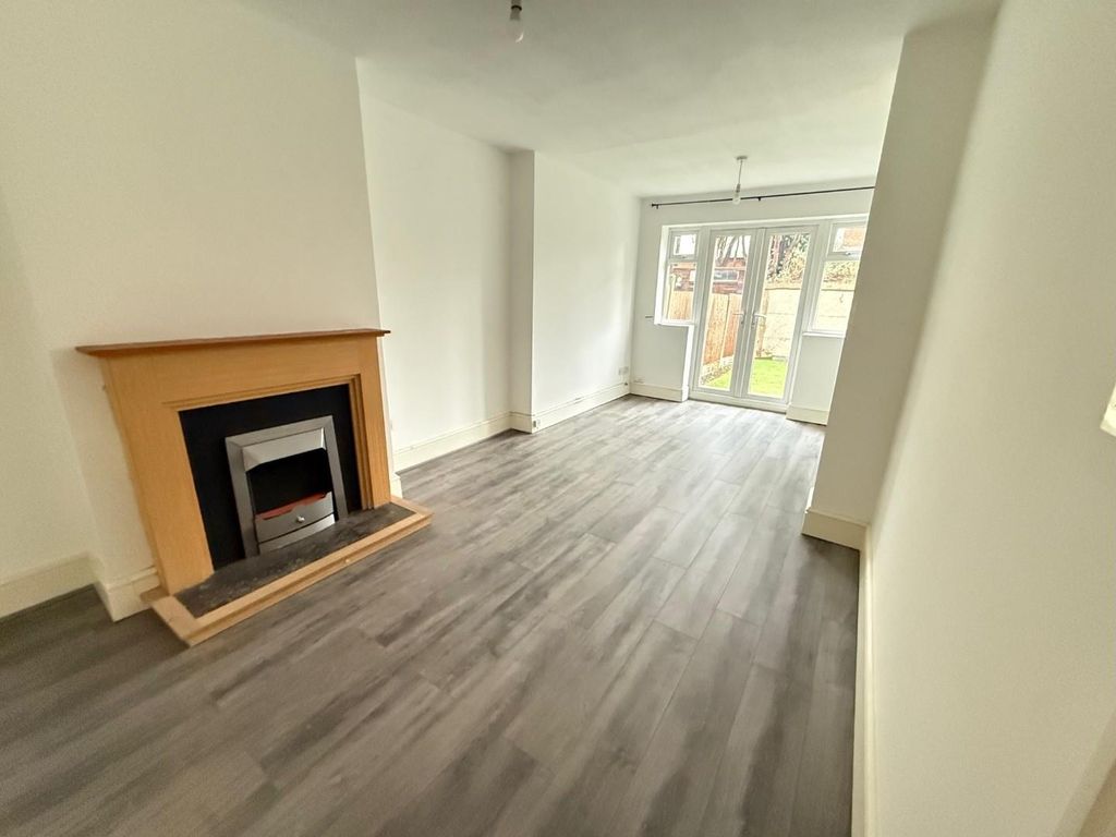 Property photo 2 of 14 1.Jpg