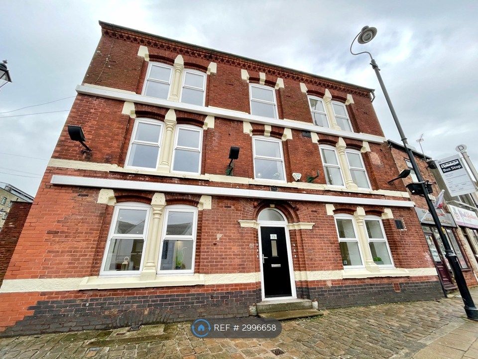 Property photo 1 of 3