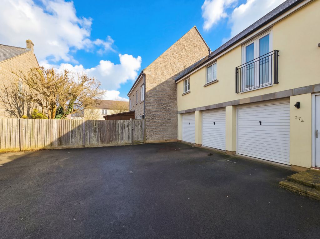 Additional image 19 of 4 bed town house to rentWeston Village BS24