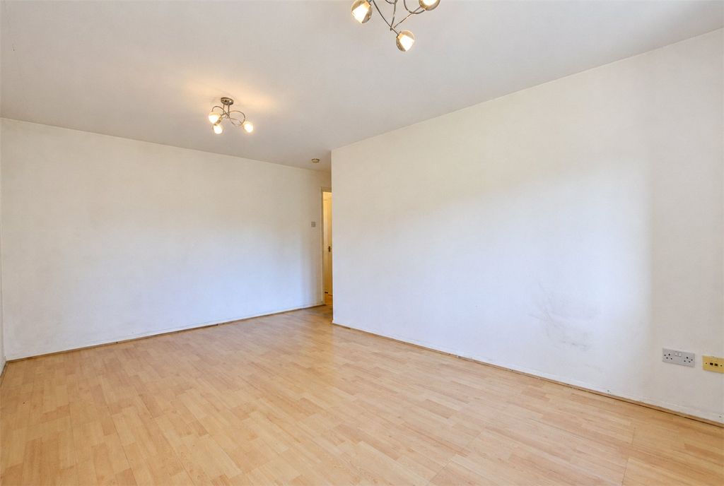 Property photo 3 of 9 Picture No. 04