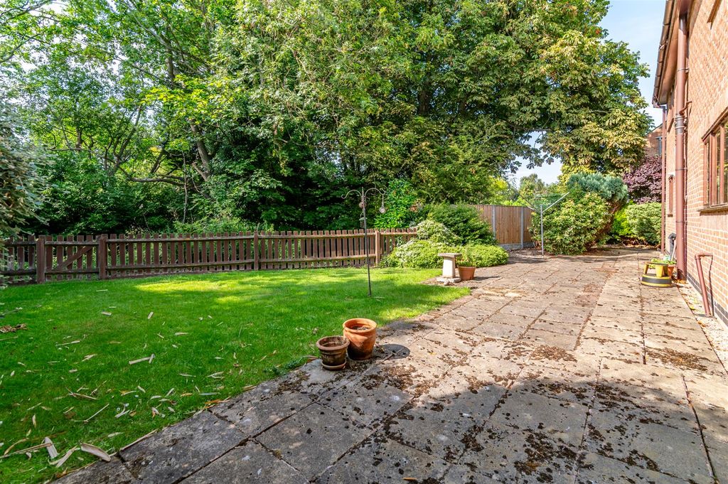 Property photo 2 of 25 Dsc_1402-Hdr.Jpg