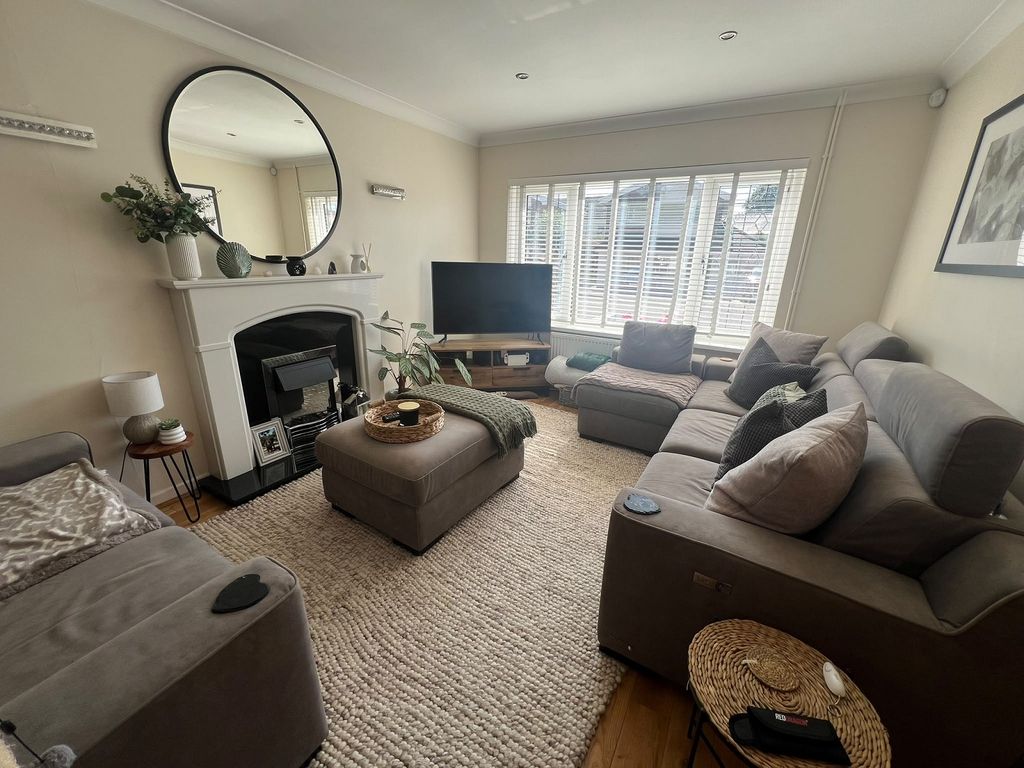 Property photo 3 of 23 Not Specified