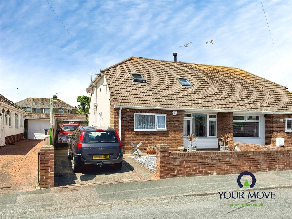 Property photo 1 of 18 External