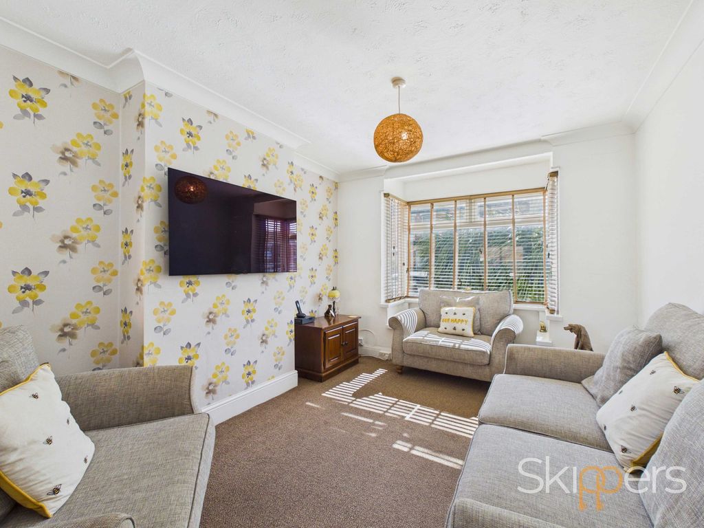 Property photo 2 of 22