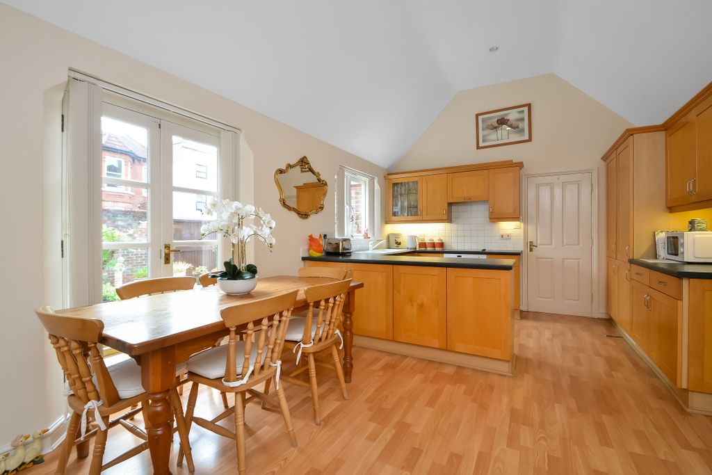 Property photo 2 of 15 Dsc_4021