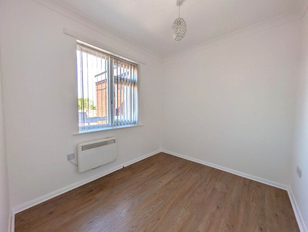 Property photo 3 of 11 Bedroom
