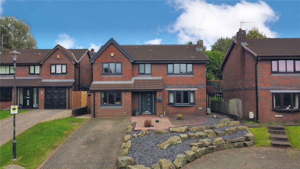 Property photo 1 of 43 Picture No. 38