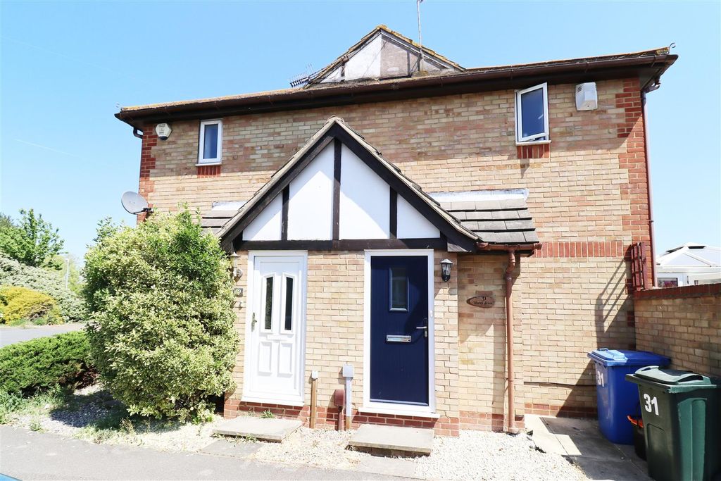 Property photo 1 of 11