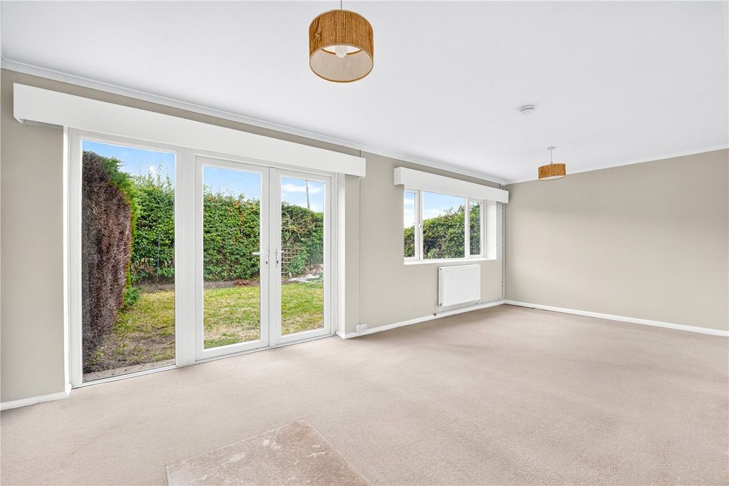 Property photo 3 of 22 Picture No. 04