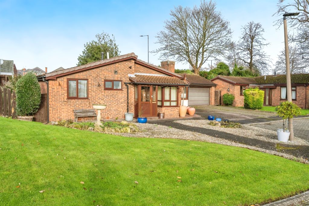 Property photo 1 of 17