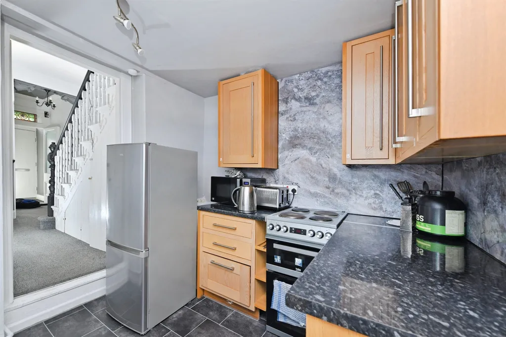 House in Plymouth PL4 - View 6