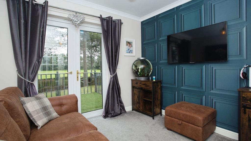 Property photo 3 of 24