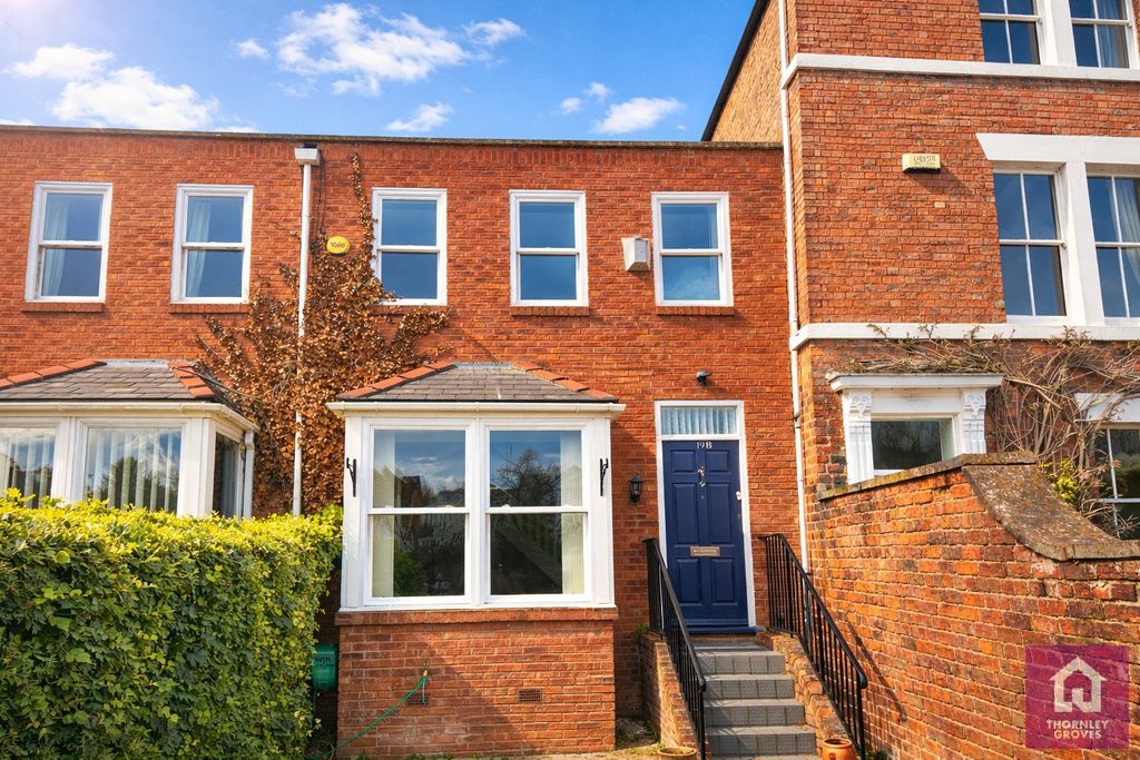 Property photo 1 of 34 Picture No. 39