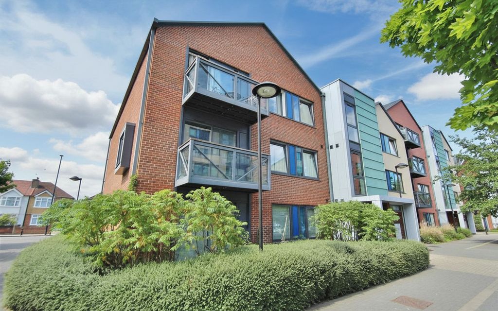 Property photo 2 of 6