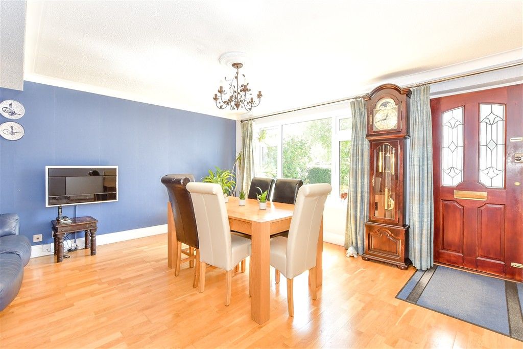 Property photo 1 of 15 Dining Room