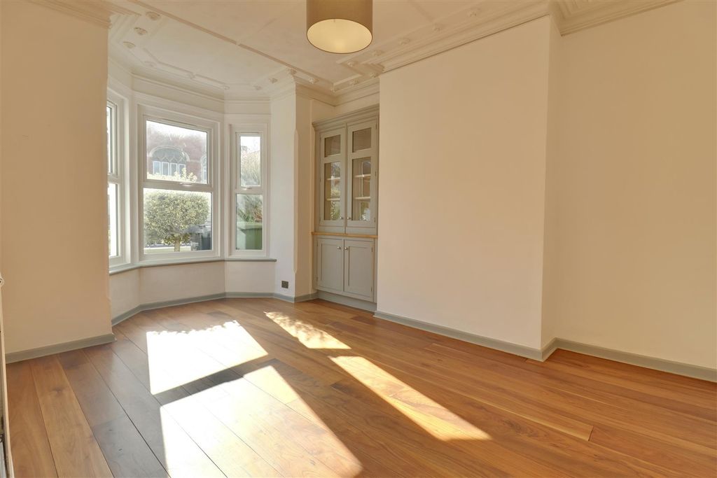 Property photo 1 of 21 A09C65Fd-5D96-4A40-B4B3-Ea08Bee089Cb_1_201_A.Jpeg