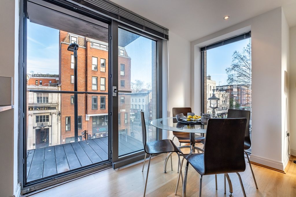 Property photo 3 of 17 Belvoir-House-03