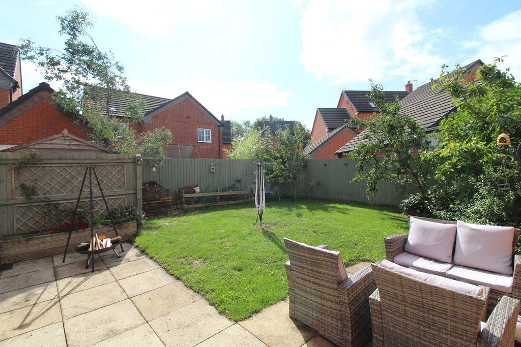 Property photo 2 of 14