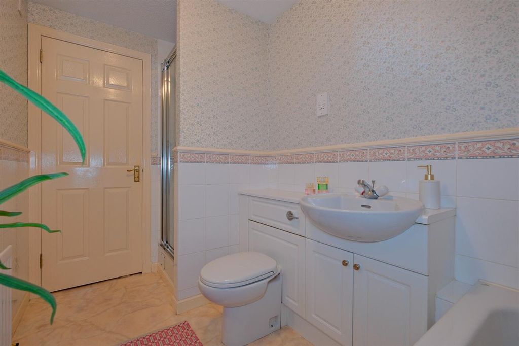 Additional image 9 of 3 bed flat for saleAvonbridge Drive, Hamilton ML3