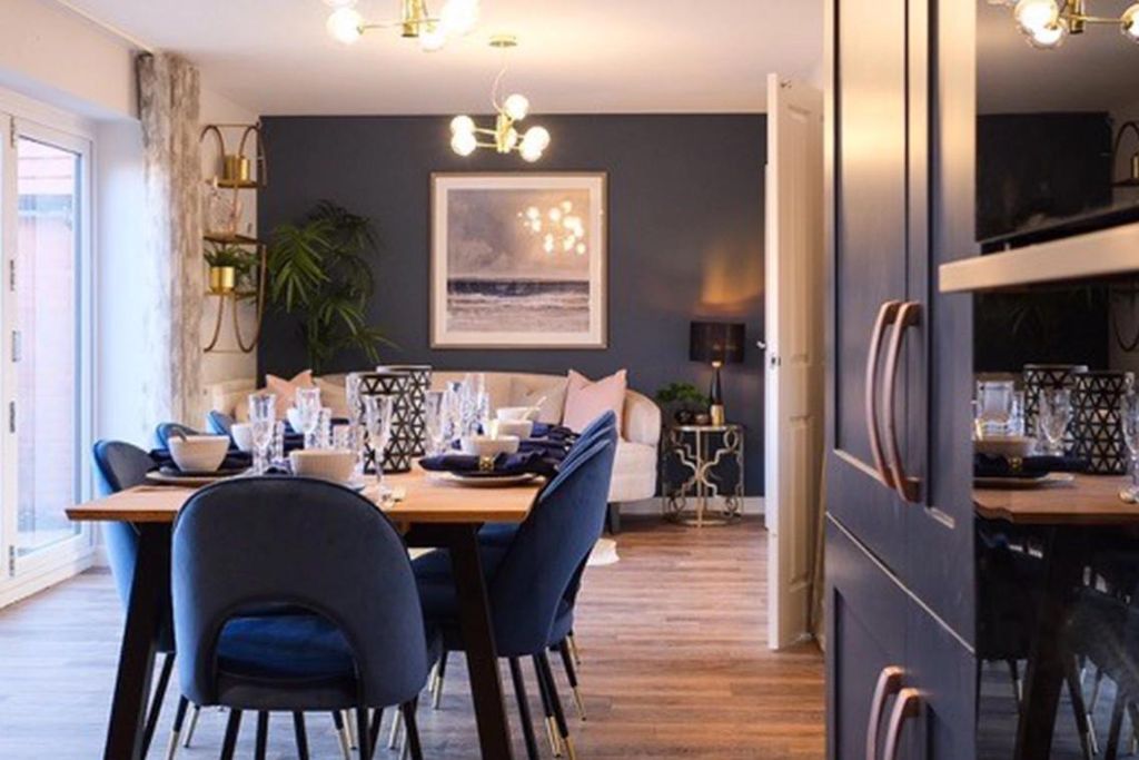 Property photo 3 of 8