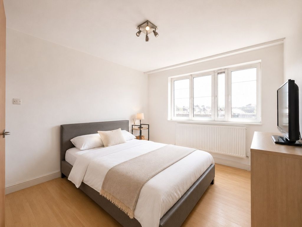 Property photo 2 of 9 2602452